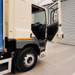 DAF CF 220 4×2 Sleeper Cab Curtainsider - thumbnail