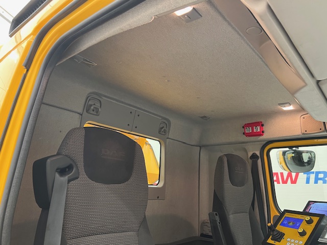 DAF LF 250 4×2 Sleeper Cab Gritter