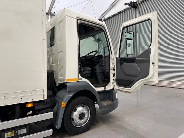 DAF LF45 140 4×2 Mobile Workshop Compressor