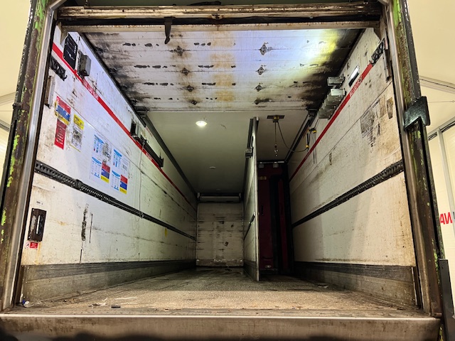 Scania P280 6×2 Rear Lift Day Cab Fridge Box Manual