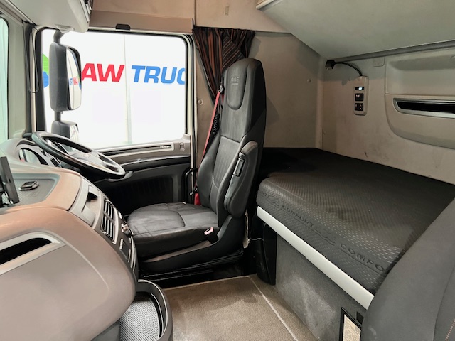 DAF XF 480 6×2 Midlift Tractor Unit