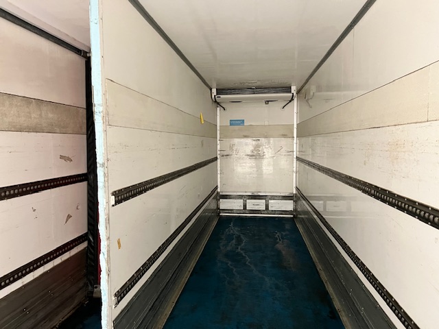 DAF LF 250 4×2 Rest Cab Fridge Box