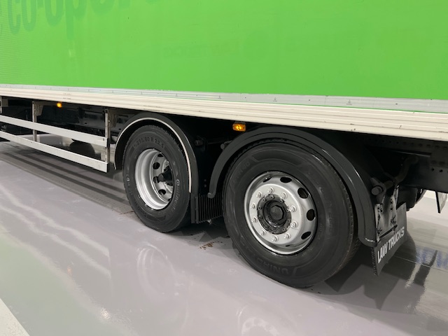Scania P280 6×2 Rear Lift Day Cab Fridge