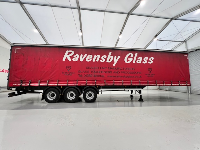 Montracon Tri Axle 4.2m Curtainsider Trailer Moffat Brackets