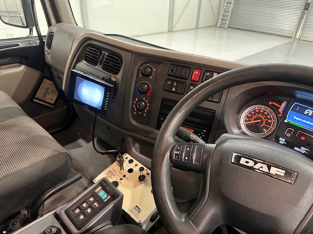 DAF LF 220 4×2 Day Cab Refuse Collector