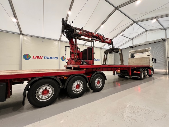 Volvo FM 450 Tractor Unit with Corus Brick Grab Trailer