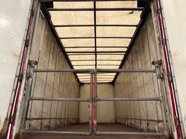 Mercedes Axor 1824 Day Cab Curtainsider