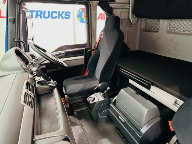 MAN TGX 26.480 6×2 Tractor Unit