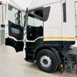 Iveco Stralis 450 4×2 Tractor Unit - thumbnail