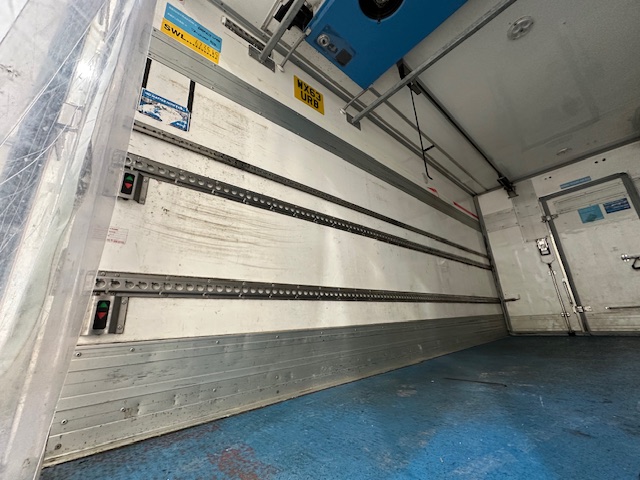 Mercedes Axor 1824 Day Cab Fridge Box