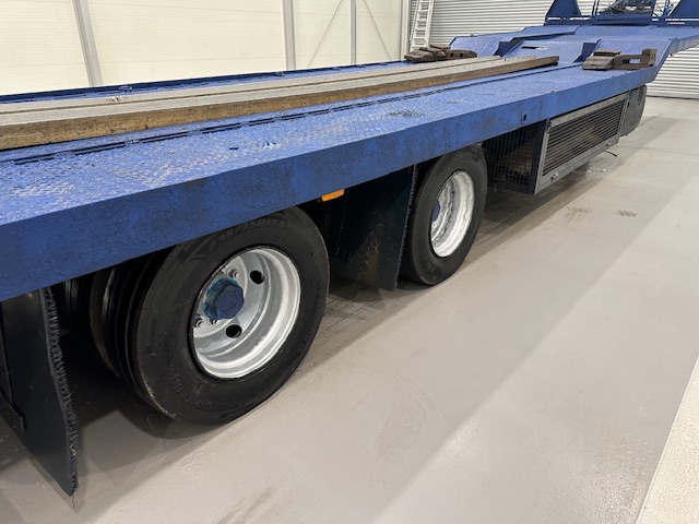 Southfields Tandem Axle Caravan Carrier Lowloader