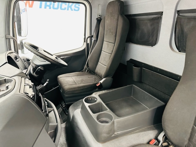 Mercedes Atego 816 Day Cab Box Van