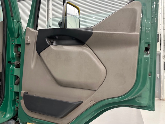 DAF LF55 220 Day Cab Dropside Crane