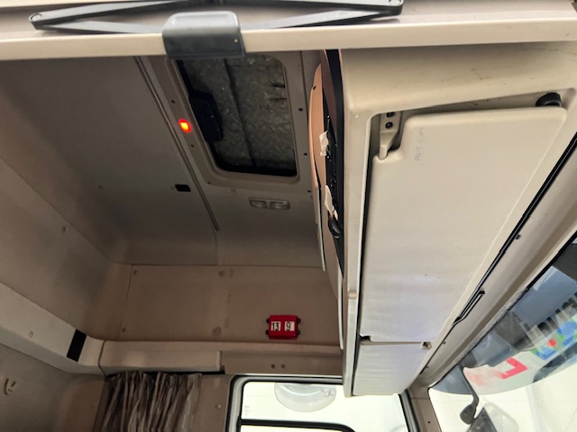 DAF CF 400 4×2 Sleeper Cab Tractor Unit