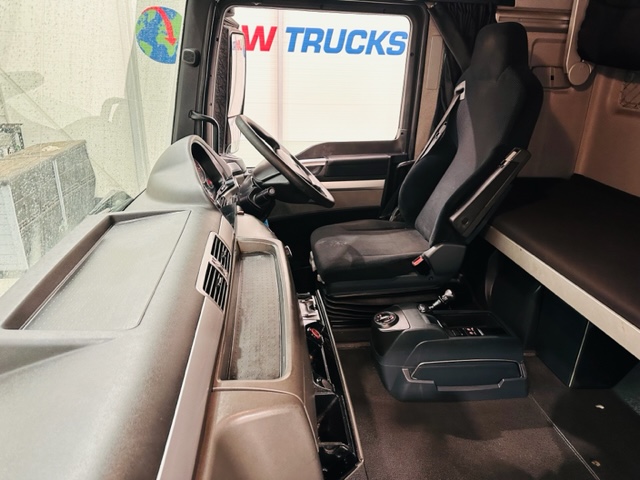 MAN TGX 26.440 6×2 Midlift Tractor Unit