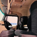 Mercedes Actros 1830 Sleeper Cab Curtainsider - thumbnail