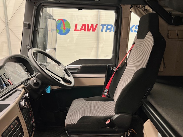 MAN TGX 26.500 6×2 Midlift Tractor Unit