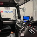 MAN TGM 18.250 4×2 Sleeper Cab Curtainsider - thumbnail