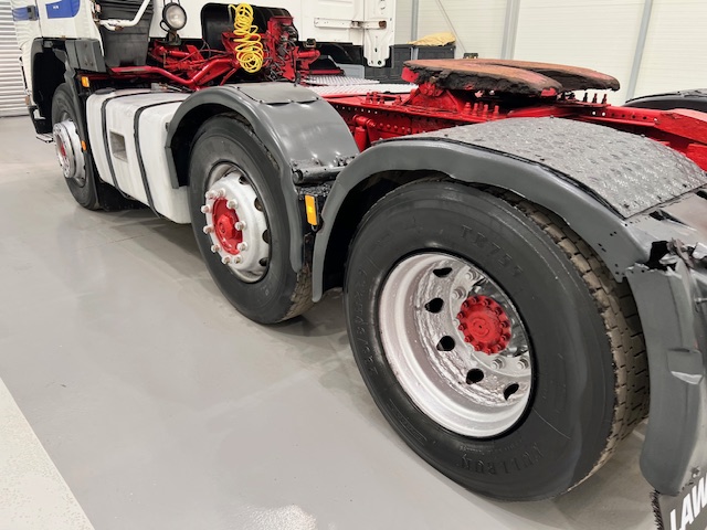 Volvo FM12 380 6×2 Midlift Tractor Unit Manual