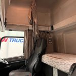 DAF CF 250 Sleeper Cab Curtainsider - thumbnail