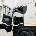 Iveco Stralis 450 4×2 Tractor Unit - thumbnail