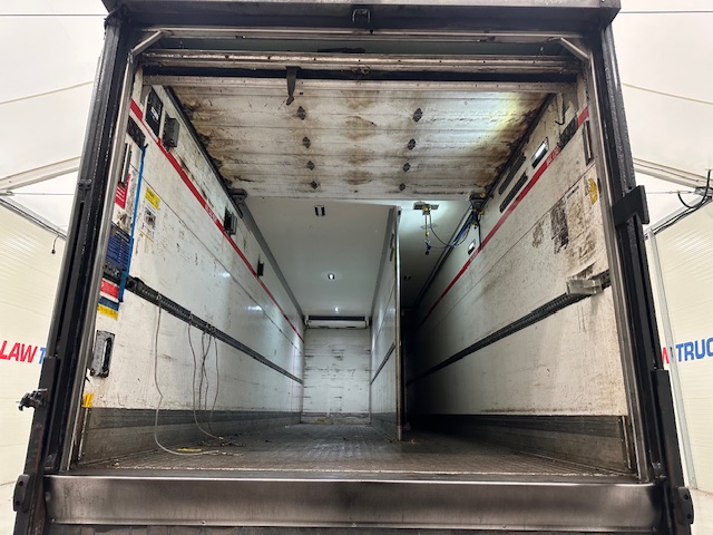 Scania P280 6×2 Rear Lift Day Cab Fridge Box