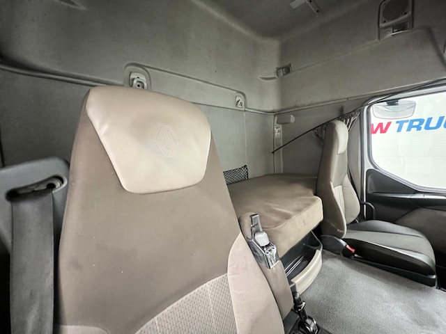 Renault Premium 460 6×2 Midlift Tractor Unit