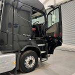Volvo FH 500 6×2 Midlift Tractor Unit Safari Edition - thumbnail