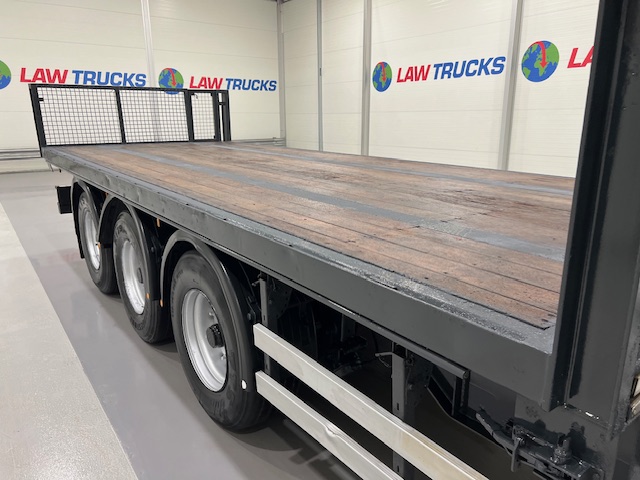 Montracon Tri Axle Flatbed Drawbar Trailer