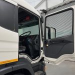 Scania P94 230 4×2 Sleeper Cab Flatbed - thumbnail