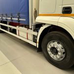 Iveco Stralis 360 6×2 Rear Steer Curtainsider - thumbnail