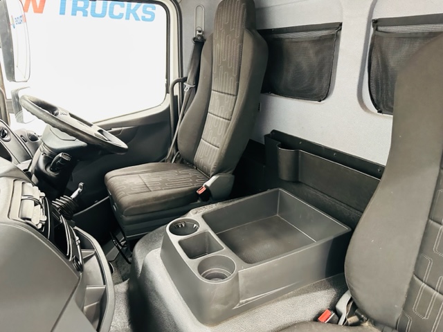Mercedes Atego 816 Day Cab Box Van