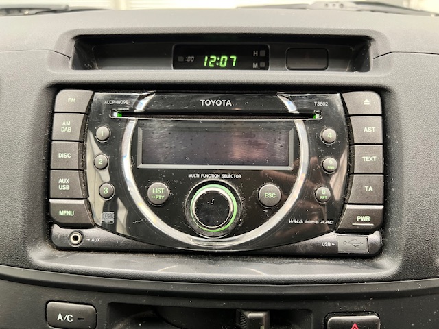 Toyota Hilux 2.5 D-4D 4×4 Double Cab Pick Up
