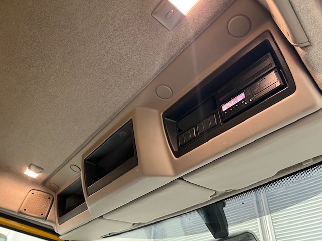 DAF LF 250 4×2 Sleeper Cab Gritter