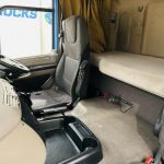 DAF CF65 220 Sleeper Cab Box Van - thumbnail