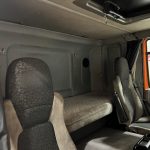 DAF CF65 220 Sleeper Cab Curtainsider - thumbnail