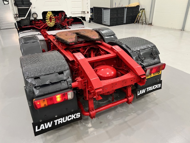 Volvo FM12 380 6×2 Midlift Tractor Unit Manual