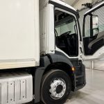 Mercedes Antos 1827 Day Cab Fridge Box - thumbnail