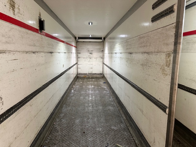 Scania P280 6×2 Rear Lift Day Cab Fridge Box