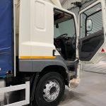 DAF CF 250 4×2 Sleeper Cab Curtainsider - thumbnail