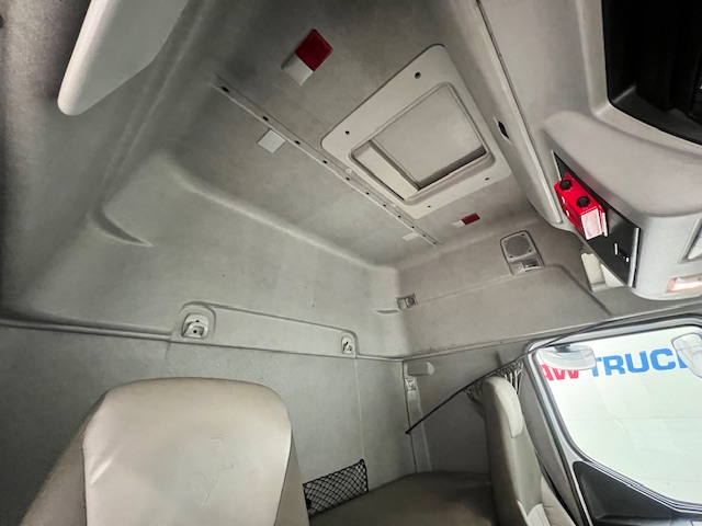 Renault Premium 460 6×2 Midlift Tractor Unit