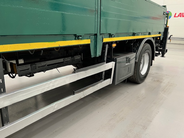 Daf LF55 220 Day Cab Dropside Crane