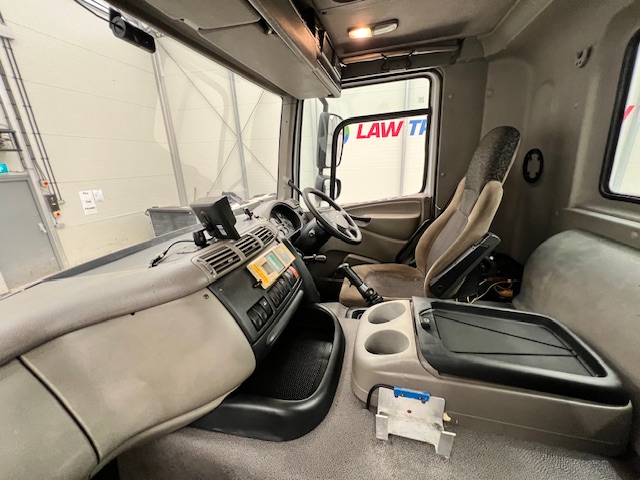 DAF  CF75 310 6×2 Day Cab Dropside Flatbed