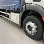 Mercedes Actros 2530 6×2 Day Cab Curtainsider - thumbnail