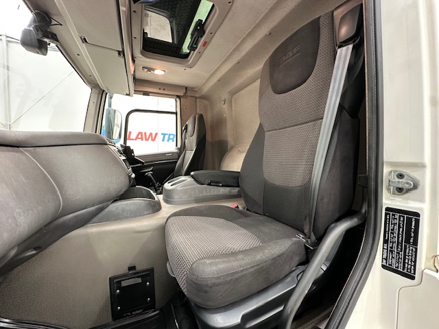 DAF  CF 290 6×2 Rear Steer Fridge Box
