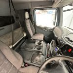 Mercedes Axor 2529 Rear Lift Sleeper Cab Box Van - thumbnail