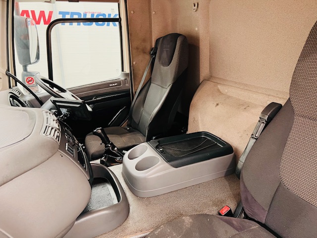 DAF CF 290 6×2 Rear Steer Fridge Box