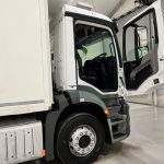 Mercedes Antos 1827 Day Cab Fridge Box - thumbnail