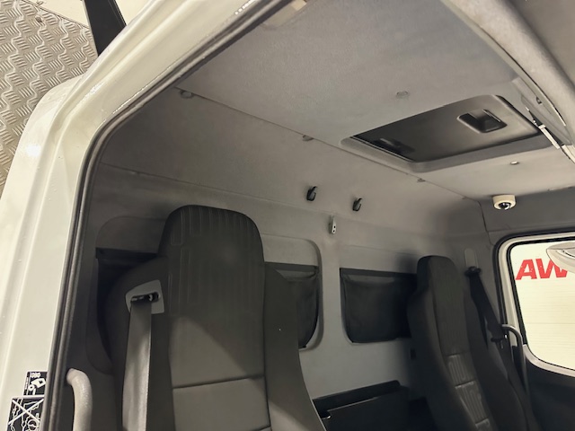 Mercedes Atego 1524 Day Cab  Box Van