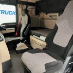 MAN TGX 26.470 6×2 Midlift Tractor Unit - thumbnail